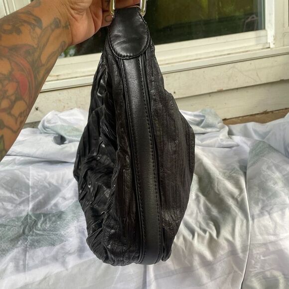 DONALD J PLINER Pleated Textured Black LEATHER HOBO Shoulder Bag - Picture 5 of 10